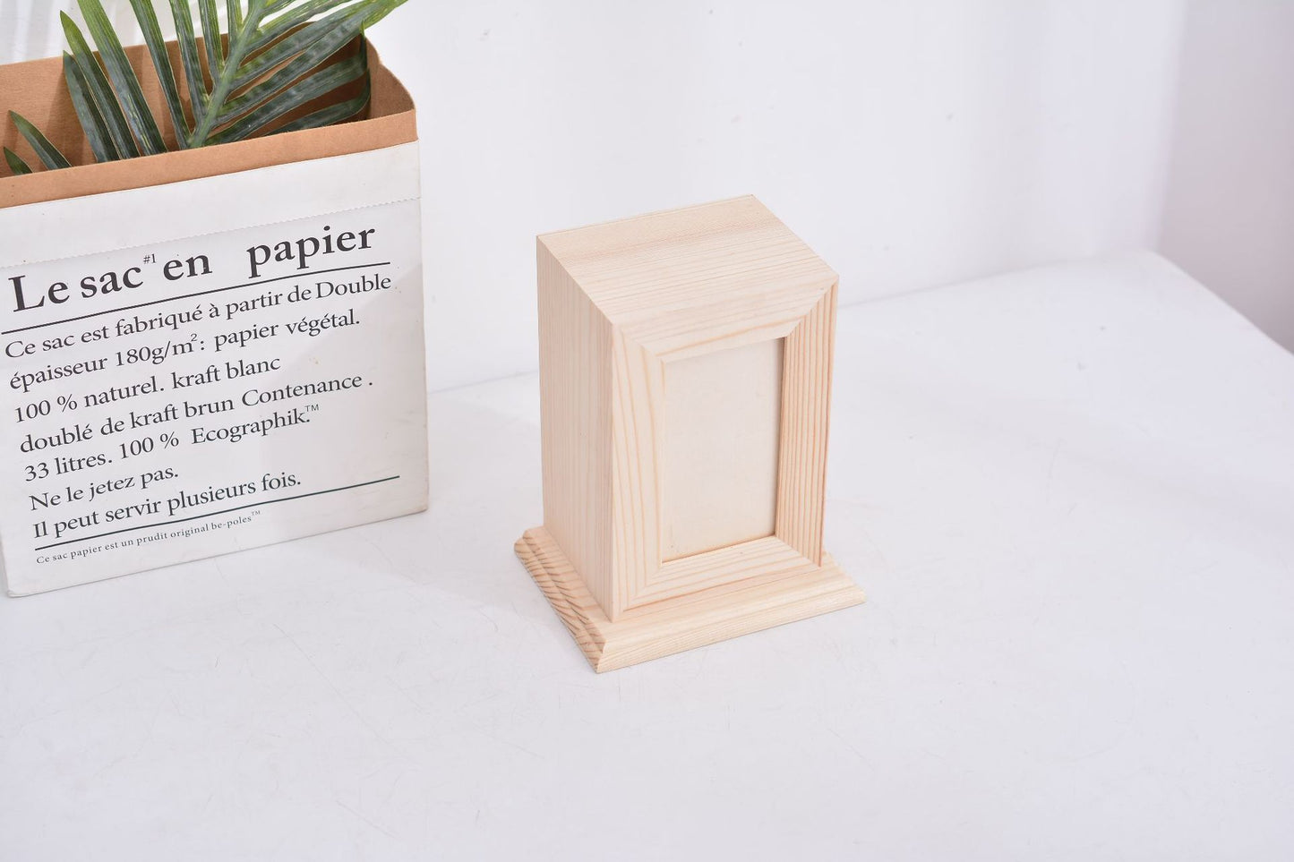 Pet Tombstone Ash Box with Photo Frame14*10.5*17.2cm